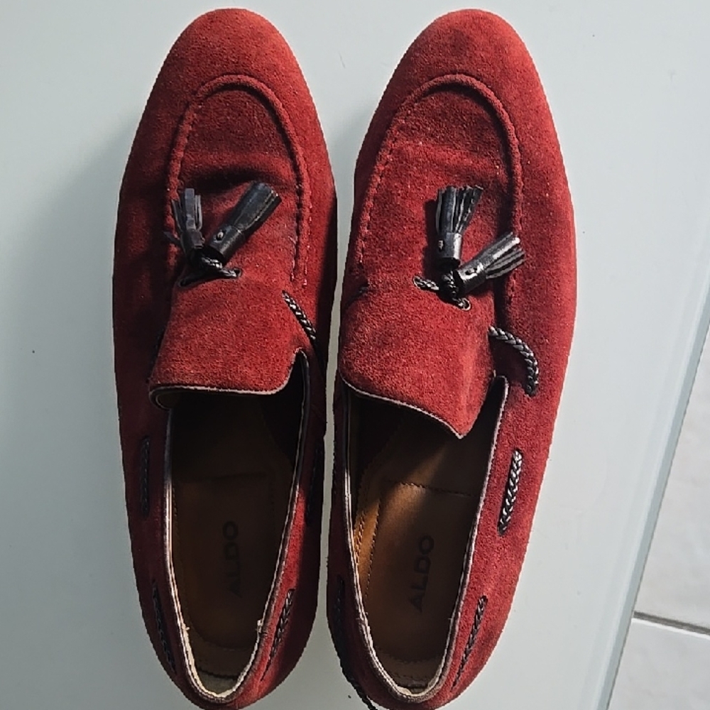 ALDO Men's Burgundy Suede Tassel Loafers